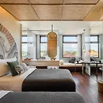 The Isvara By Cove